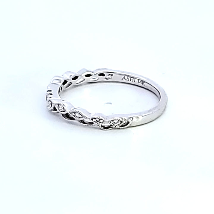 14KW Diamond Wedding Band