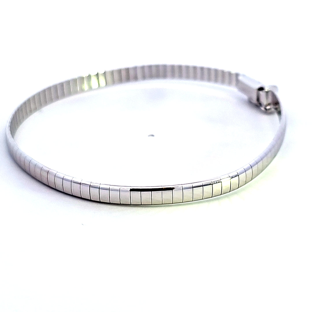 14KW Flexible Bangle Estate Bracelet