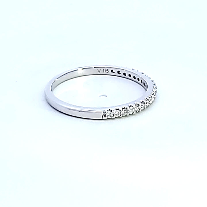 14KW Diamond Wedding Band