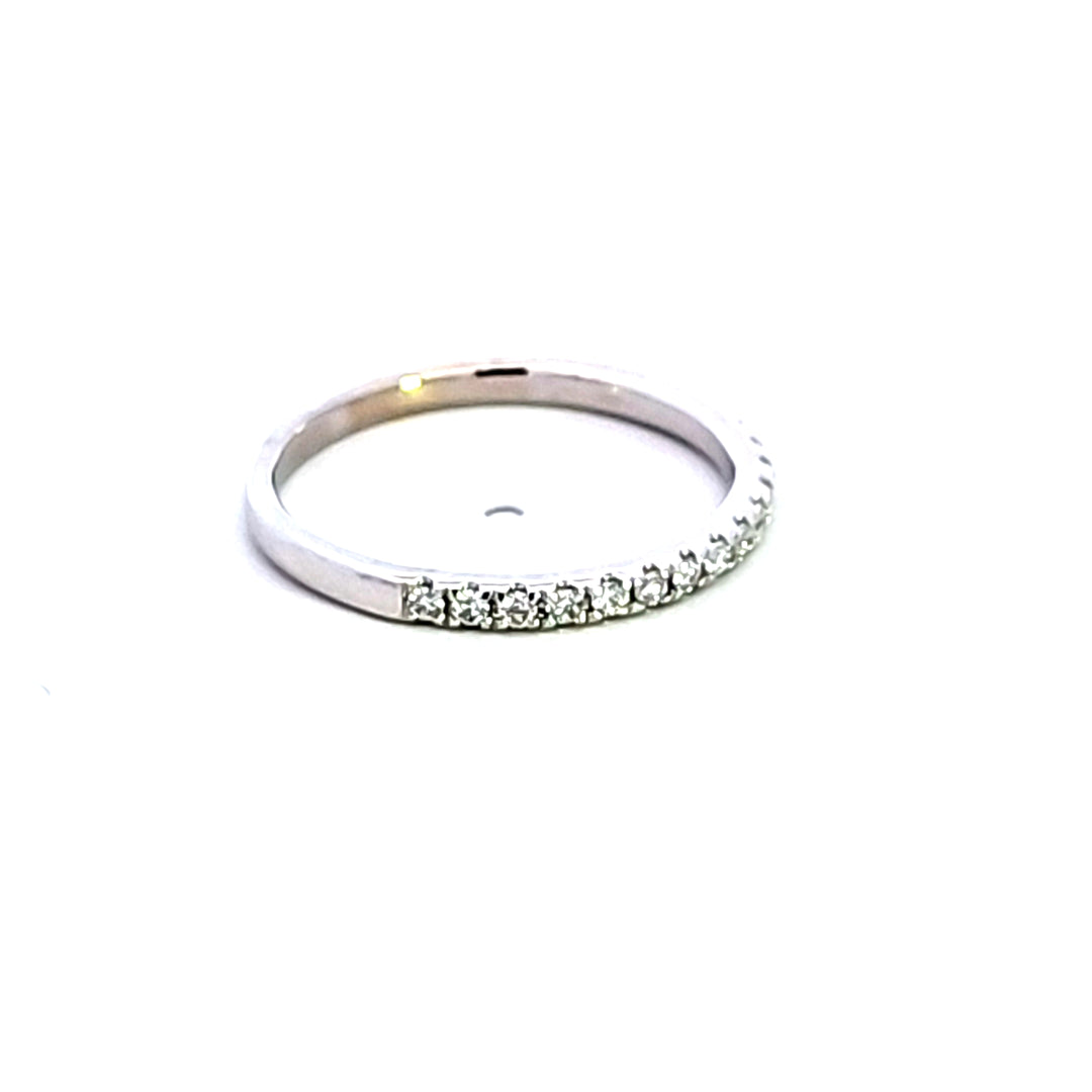 14KW Diamond Wedding Band