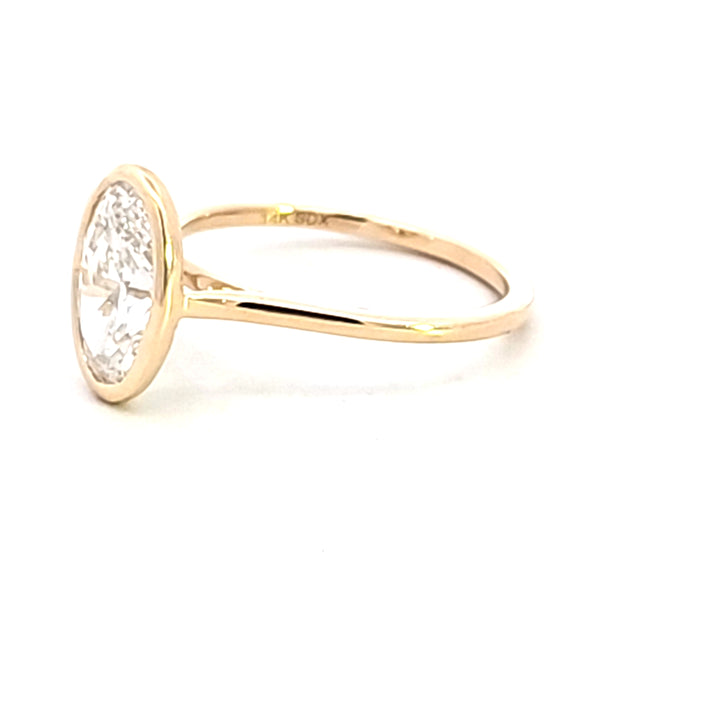 Lab Grown Diamond Engagement Ring