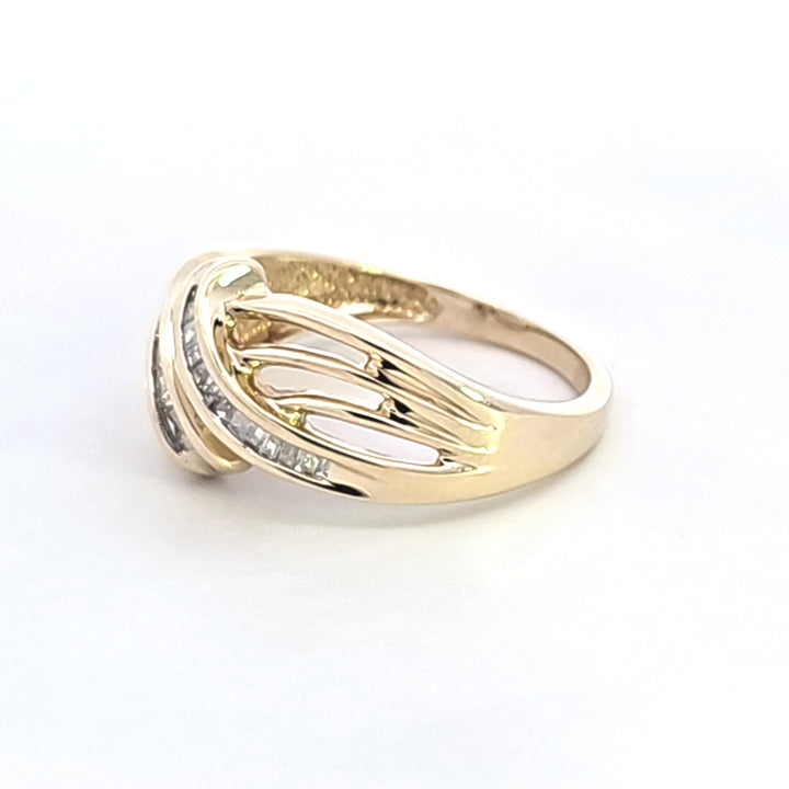 10KY Diamond Estate Ring