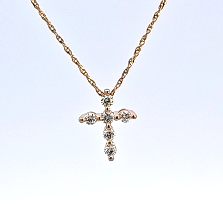 14KY Diamond Cross Pendant