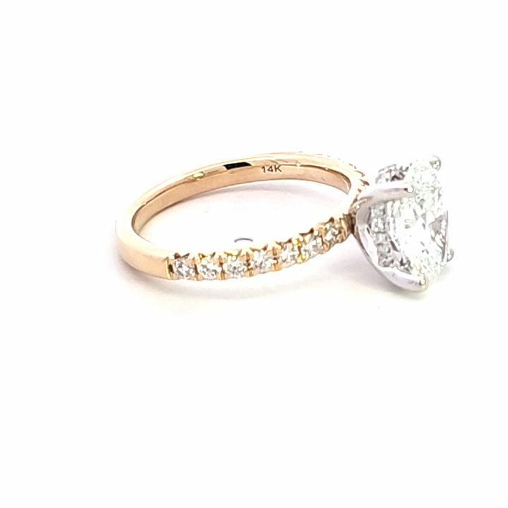 Lab Grown Diamond Engagement Ring