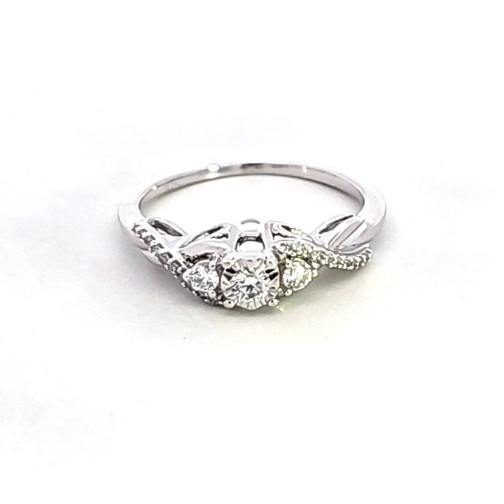 10KW Diamond Fashion Ring