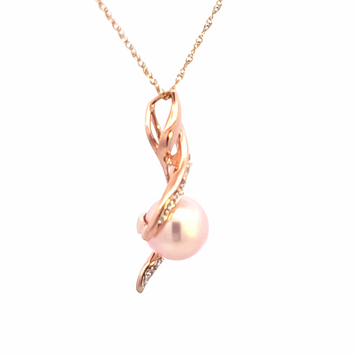 10KR Pearl and Diamond Estate Pendant