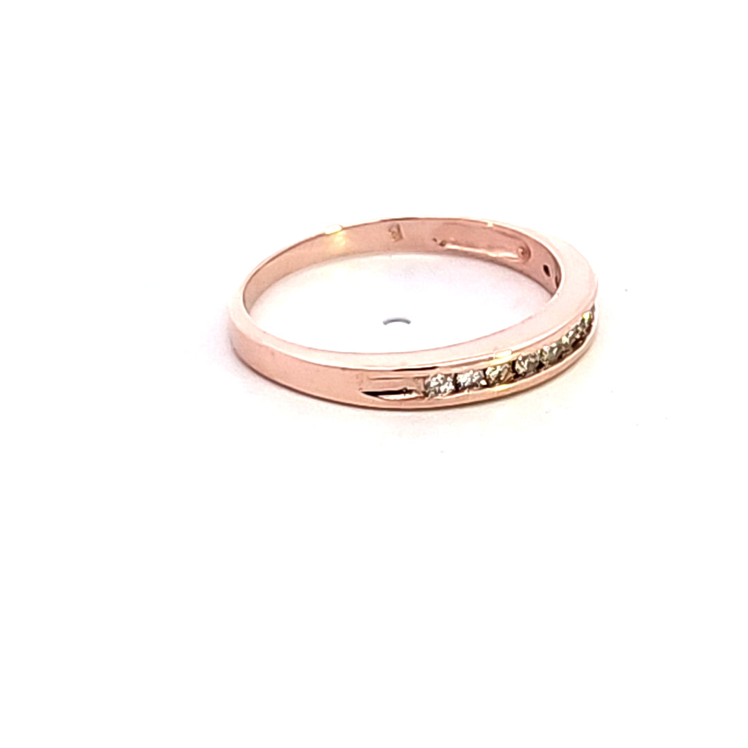 14KR Diamond Wedding Band
