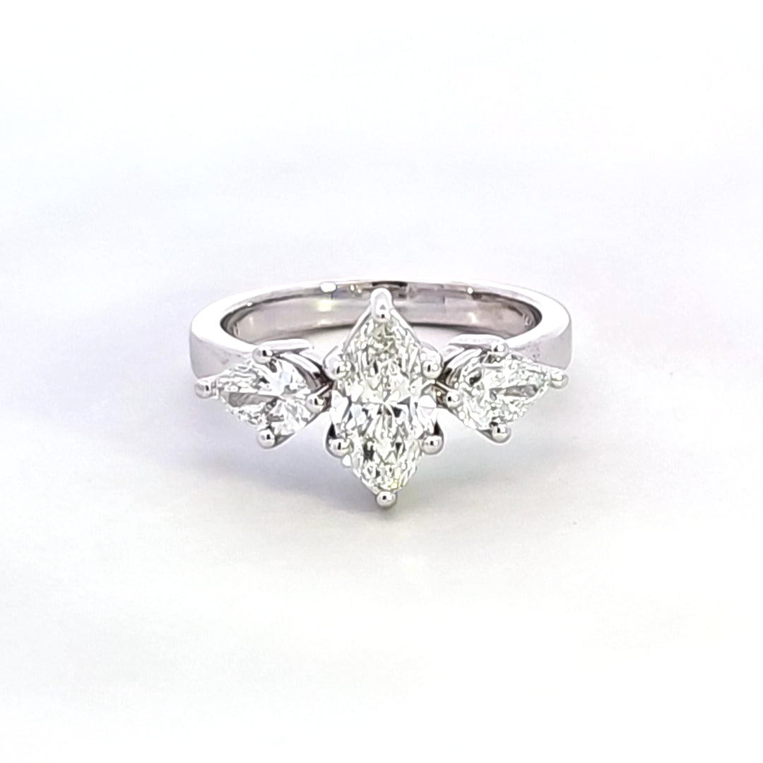 Lab Grown Diamond Engagement Ring