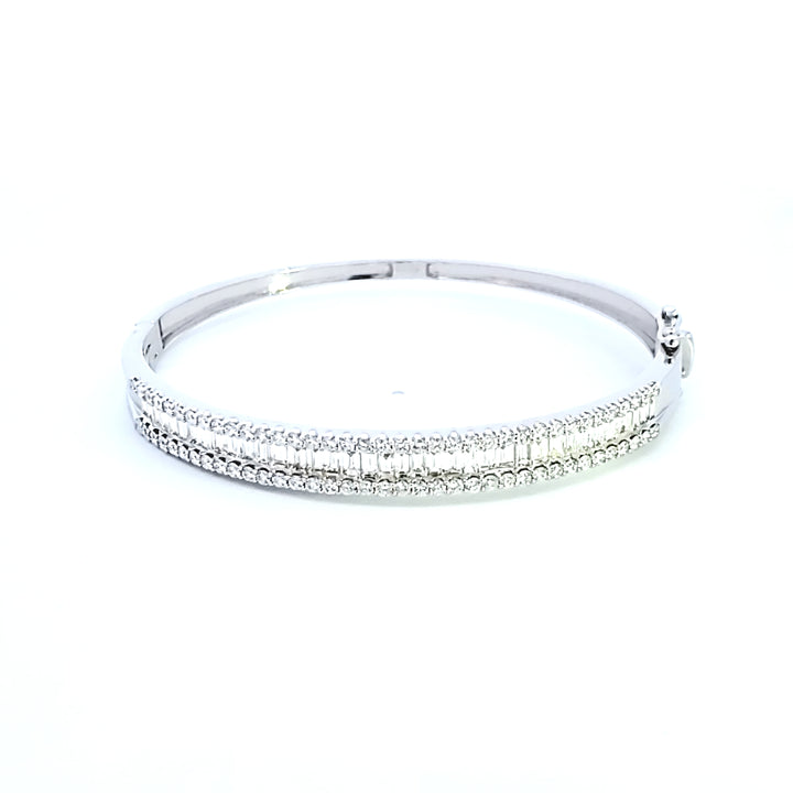 14KW Diamond Bangle Bracelet