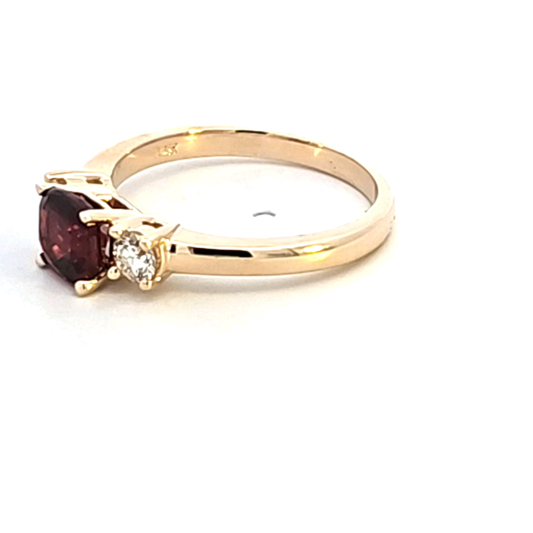 14KY Garnet and Diamond Ring