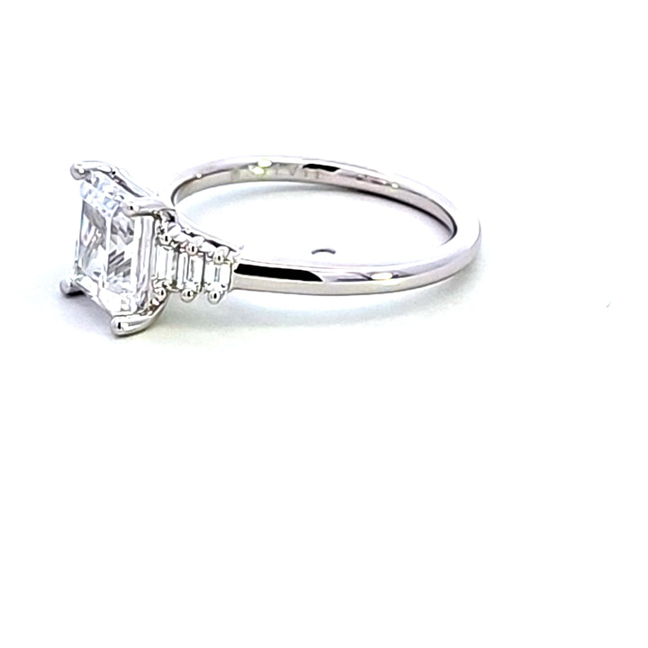 14KW Diamond Semi Mount Engagement Ring