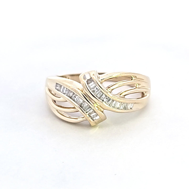 10KY Diamond Estate Ring