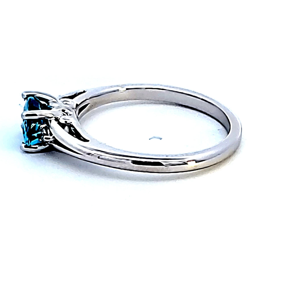 14KW Oval Blue Zircon Fashion Ring