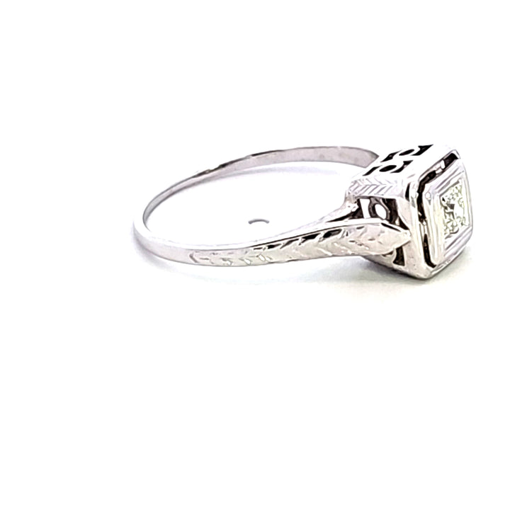 18KW Diamond Estate Ring