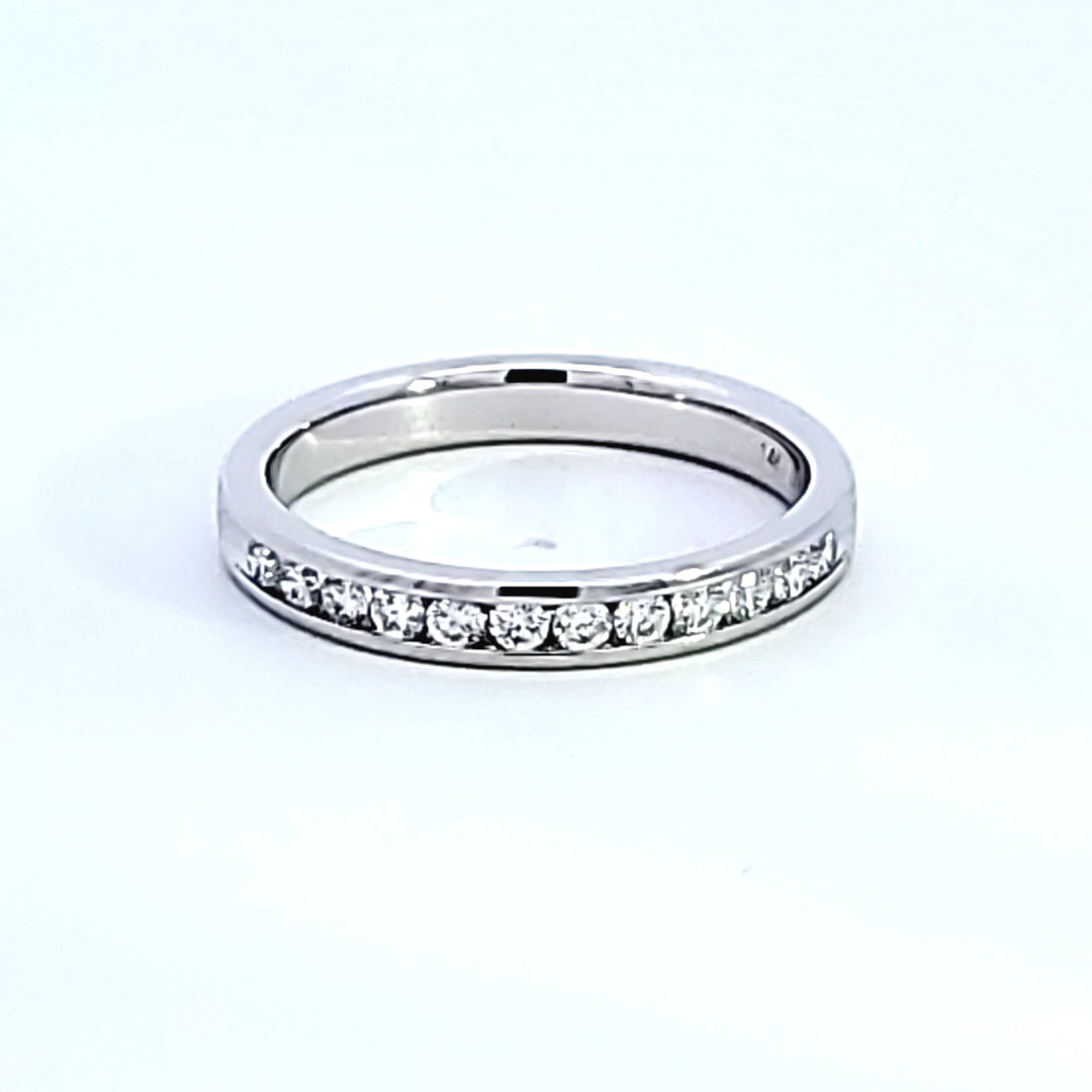 14KW Diamond Wedding Band