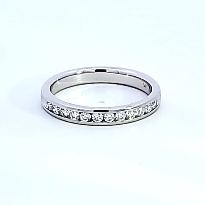 14KW Diamond Wedding Band