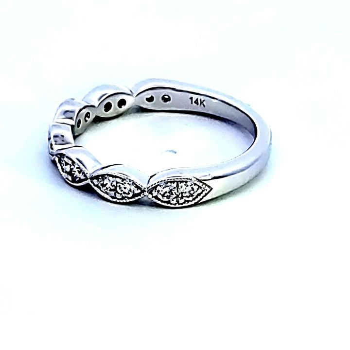 14KW Diamond Wedding Band