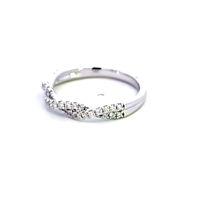 14KW Diamond Wedding Band