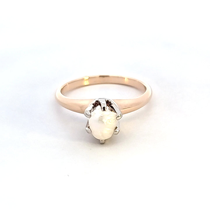 14KY Pearl Solitaire Estate Ring