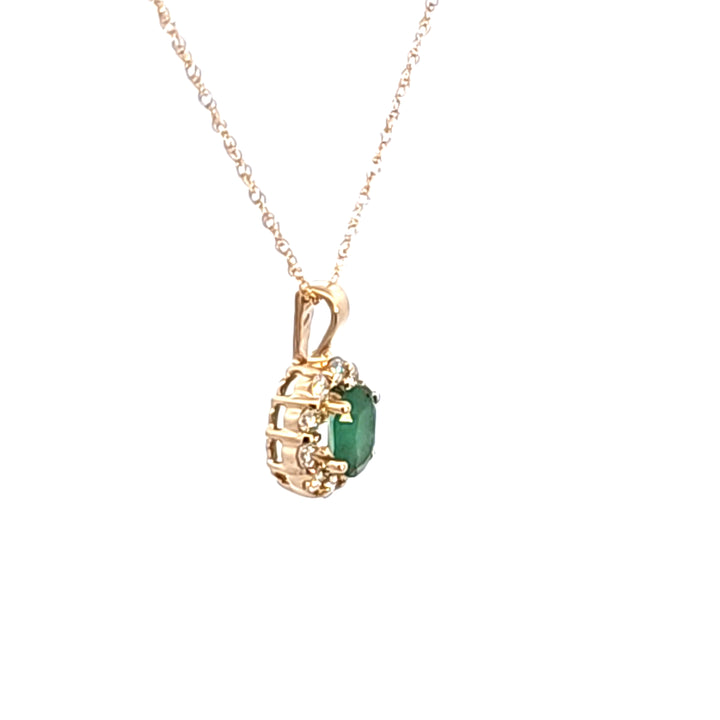 14KY Emerald and Diamond Pendant Necklace