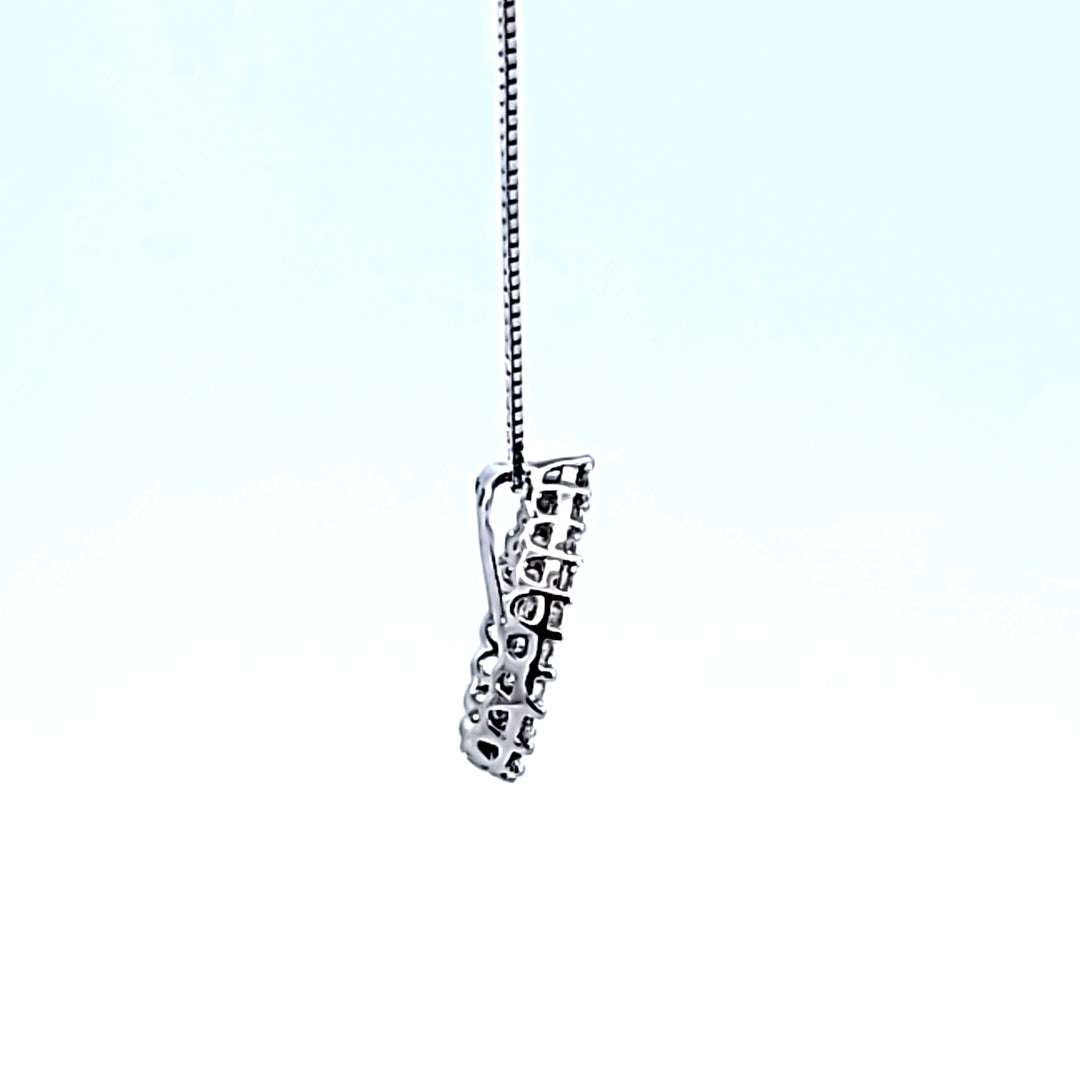 14KW Diamond Pendant