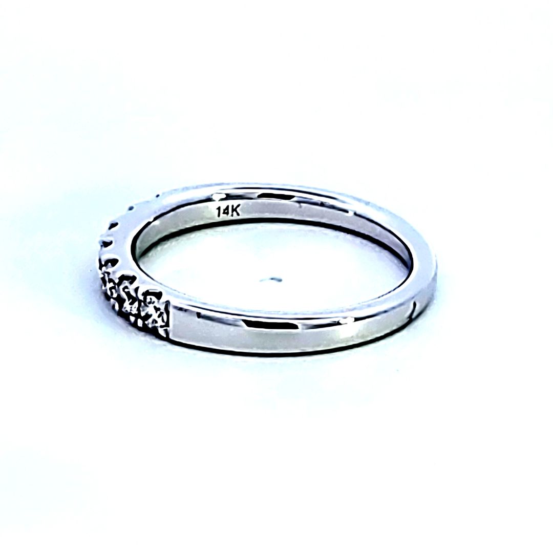 14KW Diamond Wedding Band