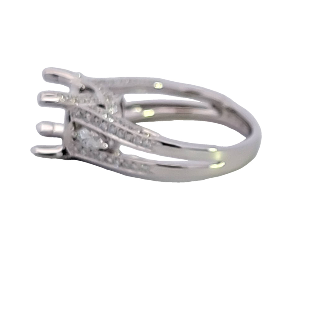 18KW Diamond Semi Mount Engagement Ring