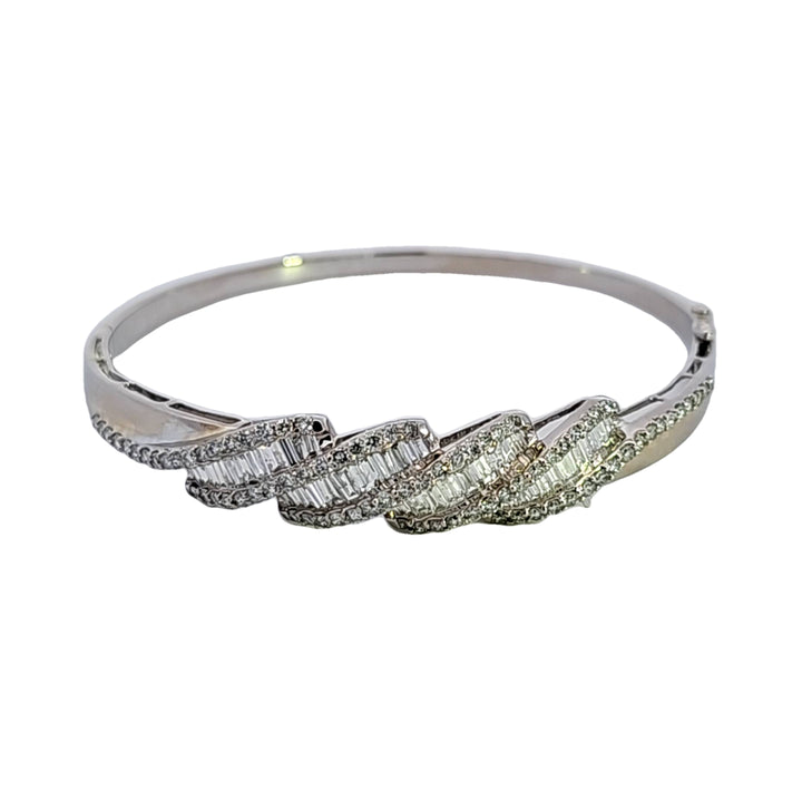 14KW Diamond Bangle Bracelet