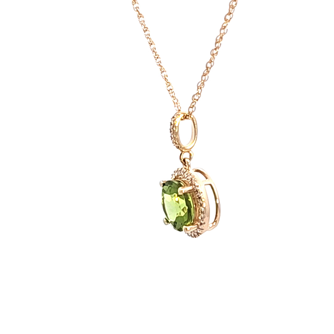 14KY Peridot and Diamond Pendant Necklace