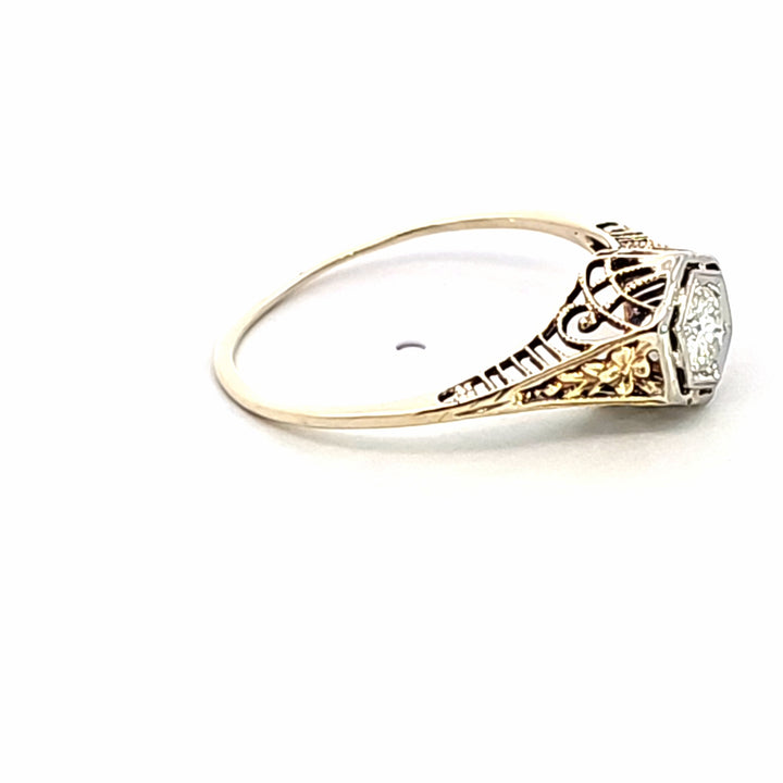 14KY Diamond Vintage Estate Ring