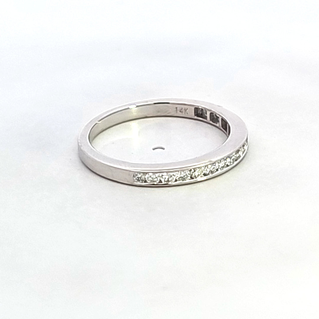 14KW Diamond Wedding Band