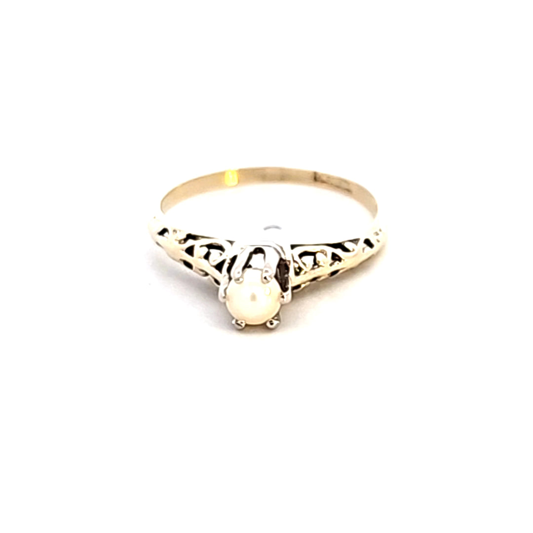 Estate or consignment Jewelry