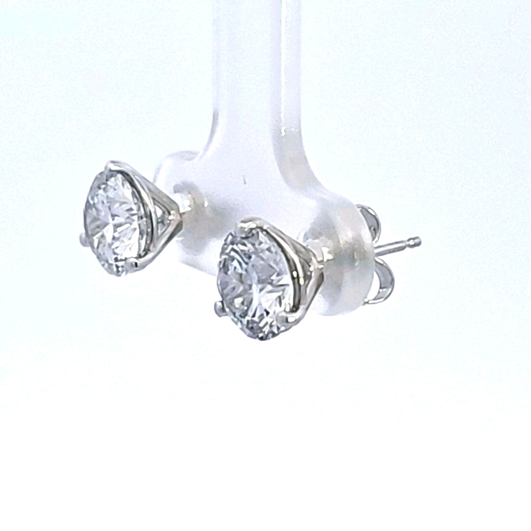Lab Grown Diamond Earring