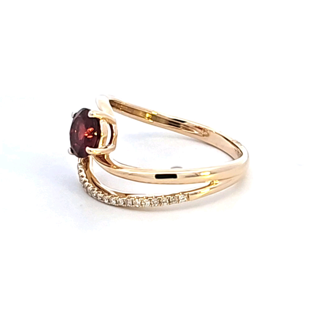 14KY Garnet and Diamond Ring