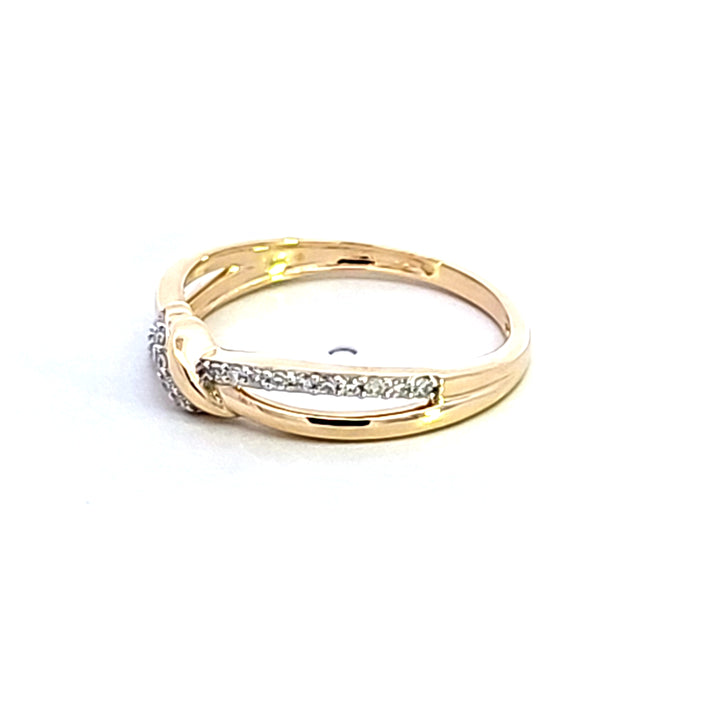 10KY Diamond fashion Ring