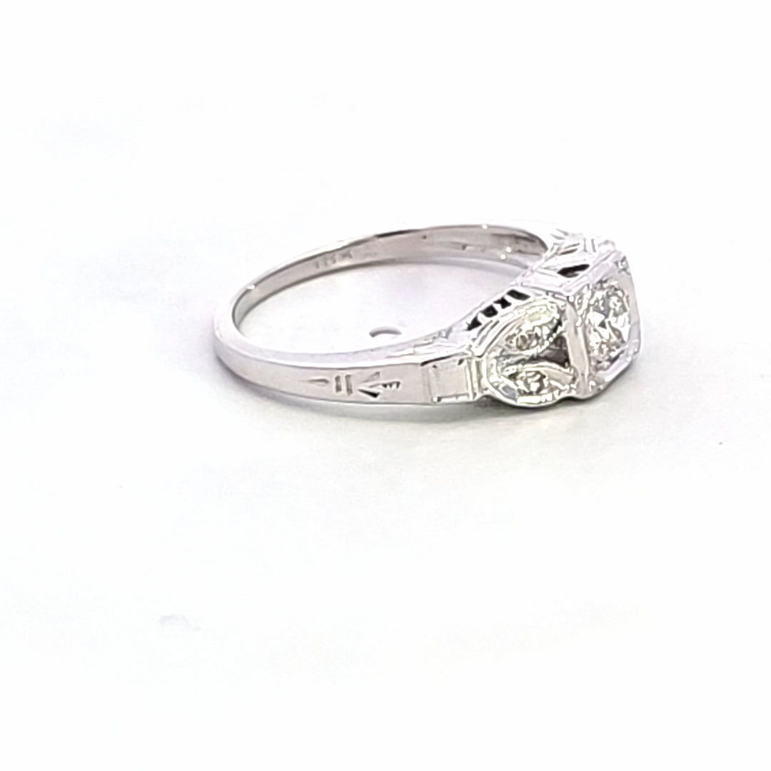 Estate or consignment Jewelry
