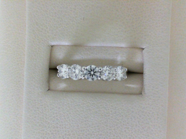 Diamond Wedding Bands  -  Women'