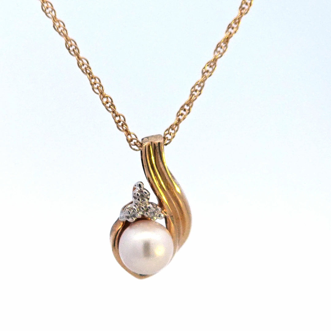 Pearl Pendant