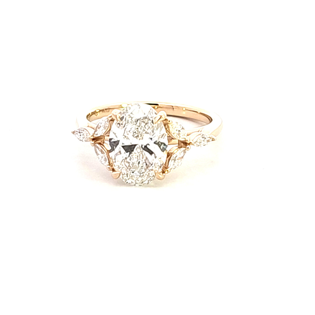 Lab Grown Diamond Engagement Ring