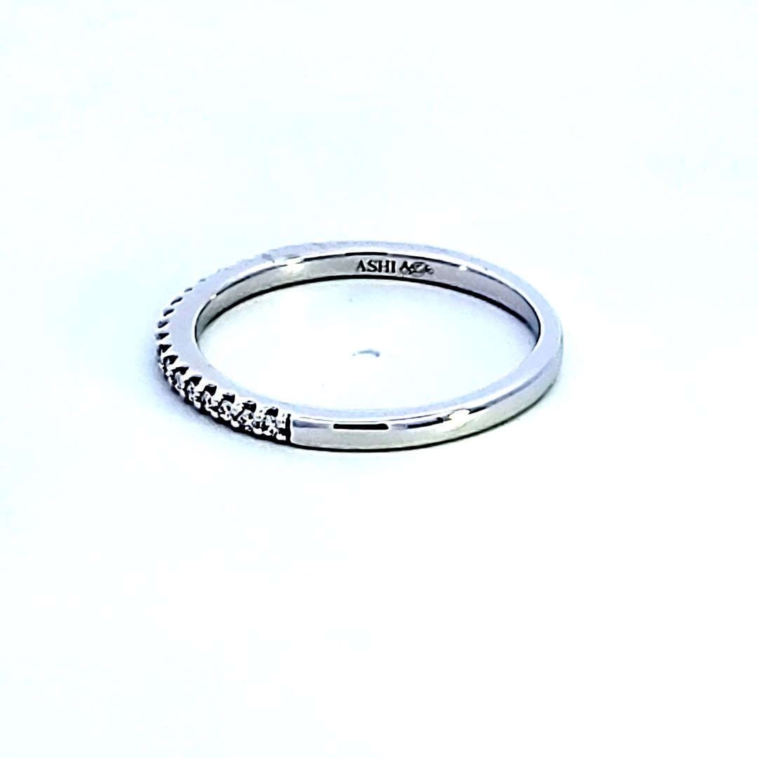 14KW Diamond Wedding Band