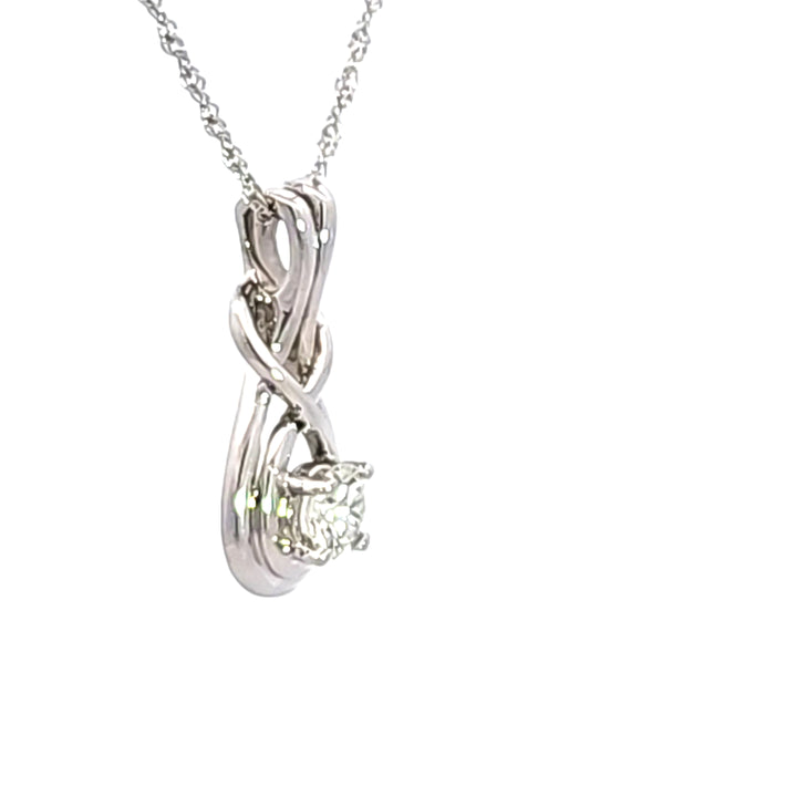 14KW Diamond Pendant