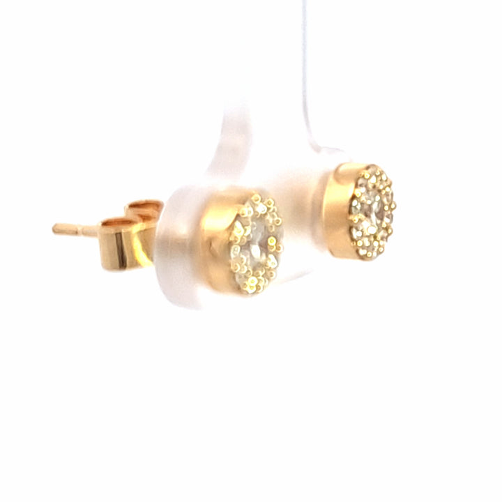 18KY Hearts on Fire 1/2 Ctw "Fulfillment Round" Earrings
