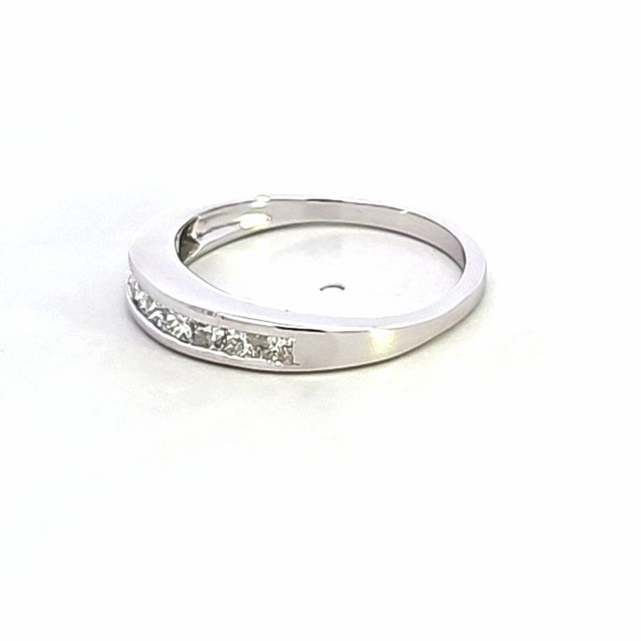 Diamond Wedding Bands  -  Women'