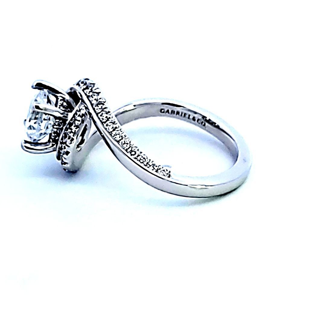 14KW Diamond Semi Mount Engagement Ring