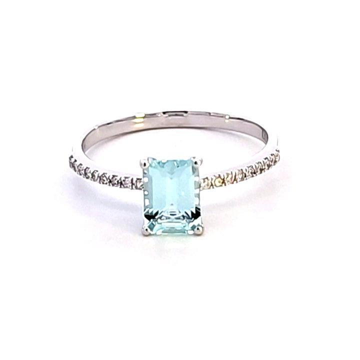 14KW Aquamarine and Diamond Ring