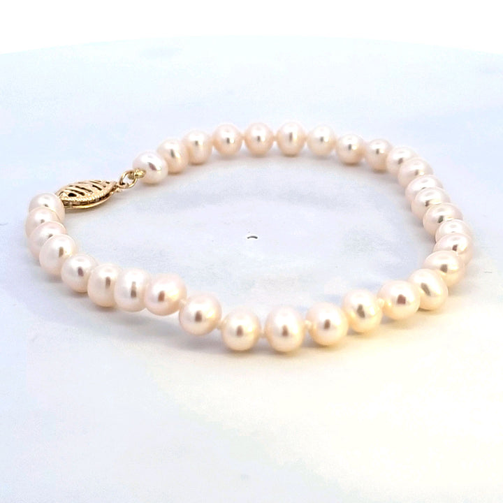 14KY Freshwater Pearl Bracelet