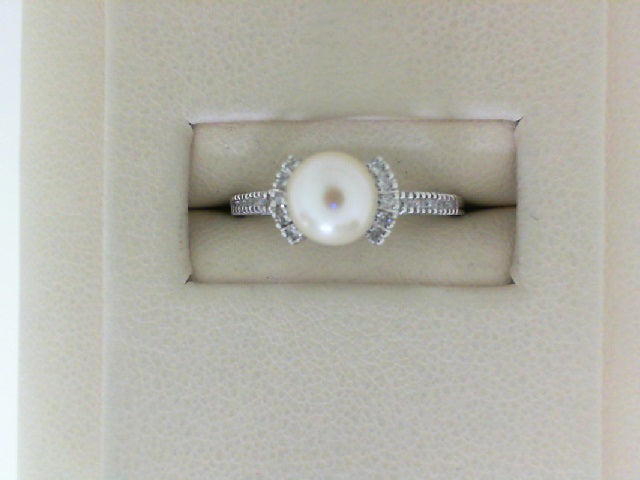 Pearl Ring