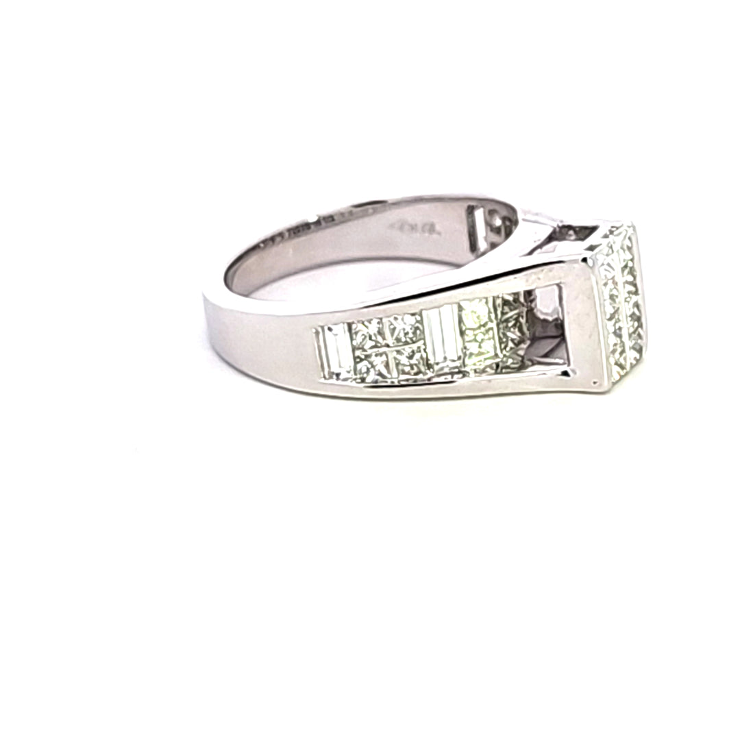 14KW Diamond Cluster Estate Ring