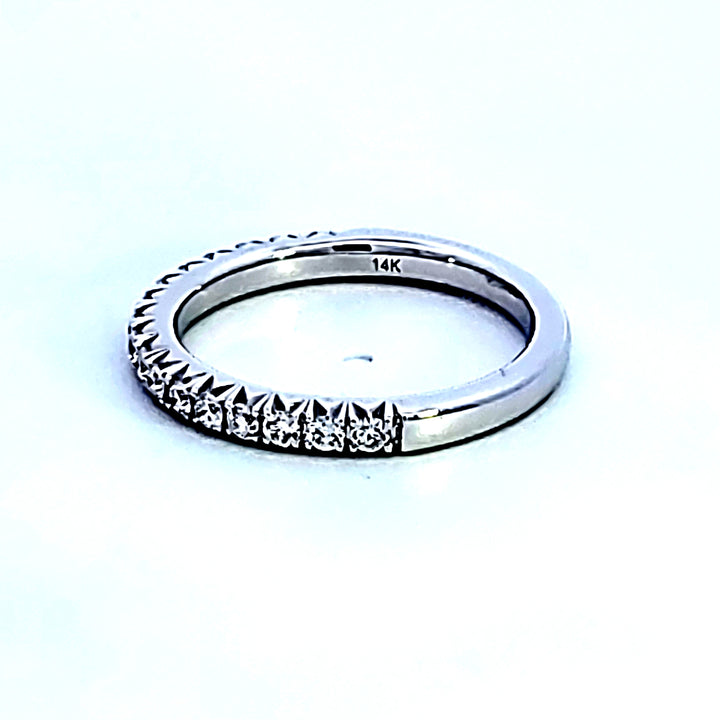 14KW Diamond Wedding Band
