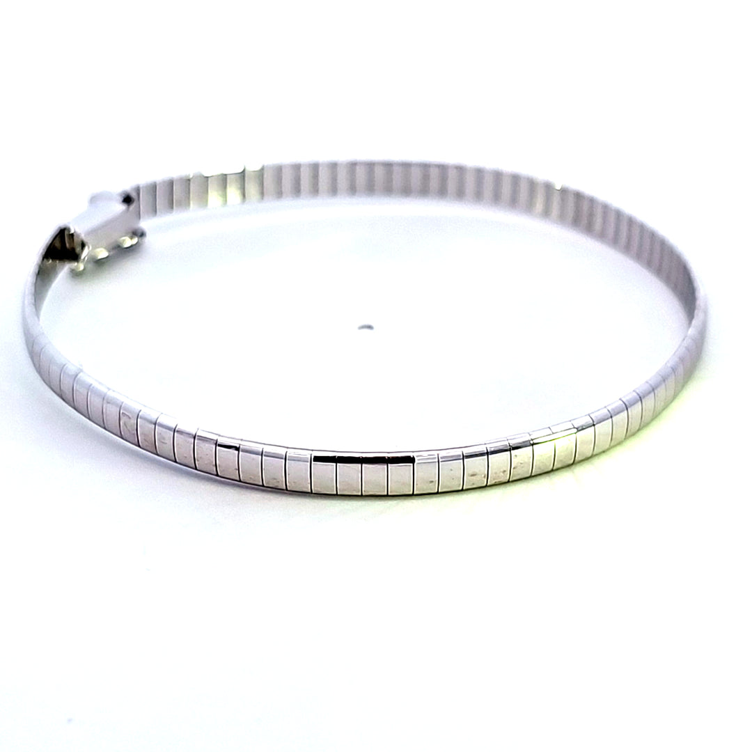 14KW Flexible Bangle Estate Bracelet
